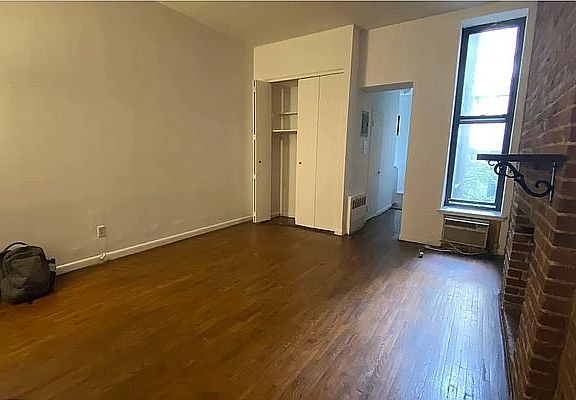 2nd image of 247 W 15th St APT 2E