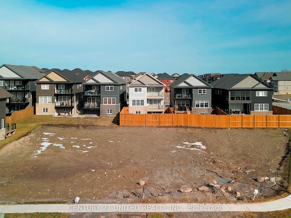 89 York Dr, Peterborough, ON K9K 0H7