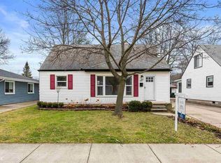805 S Gargantua Ave, Clawson, MI 48017