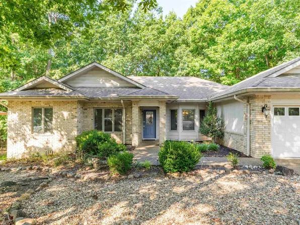 3 Gorrion Ln, Hot Springs Village, AR 71909