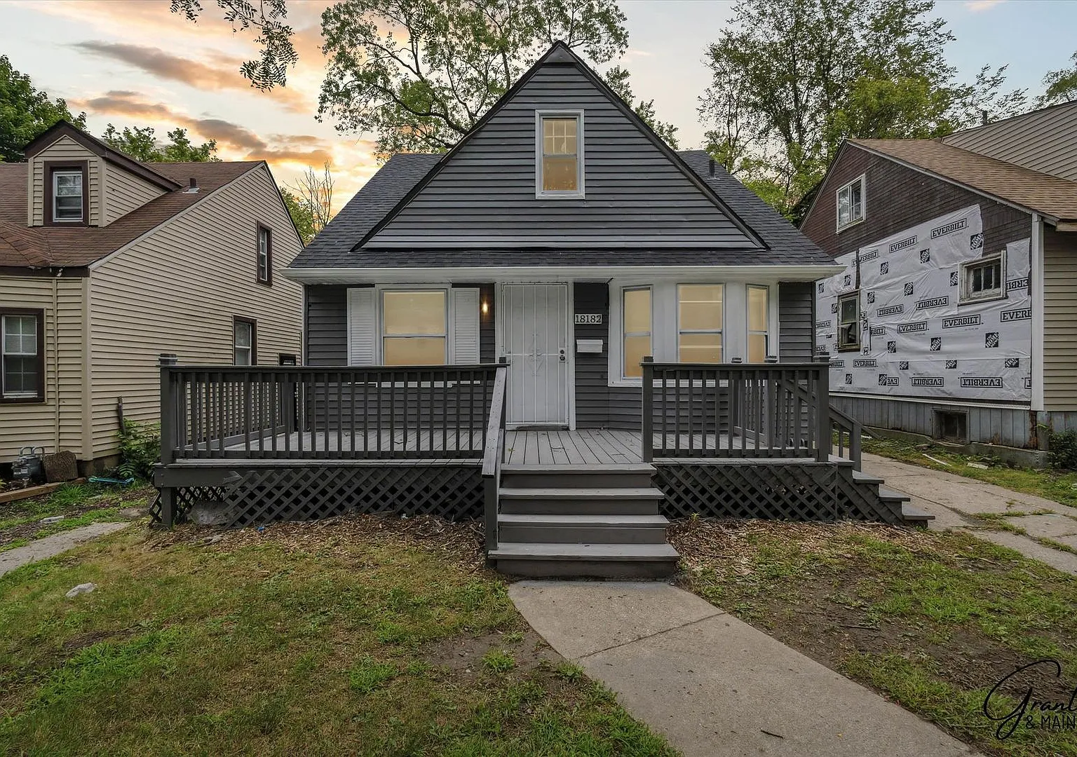 $1,300/month - 3 Bed 1 Bath Single Family Home in Detroit — Photo 1