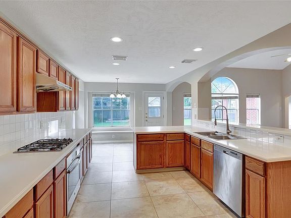 5th image of 4127 N Nolan Pl