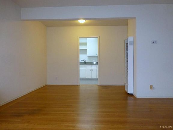 4th image of 80 Terra Vista Ave APT 3