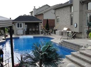 21444 Florence Dr, Macomb, MI 48044