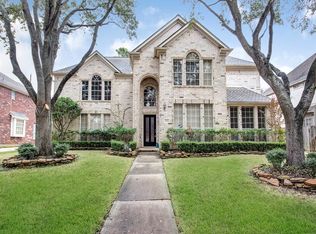5415 Ambrose Dr, Sugar Land, TX 77479