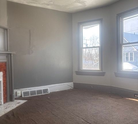 4th image of 1337 E 89th St #Up