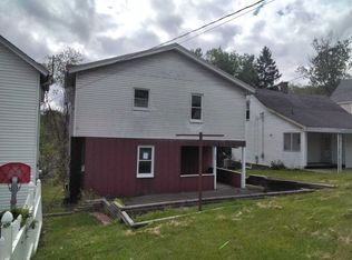 197 N Liberty St, Waynesburg, PA 15370