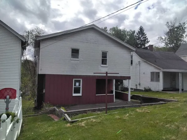 197 N Liberty St, Waynesburg, PA 15370