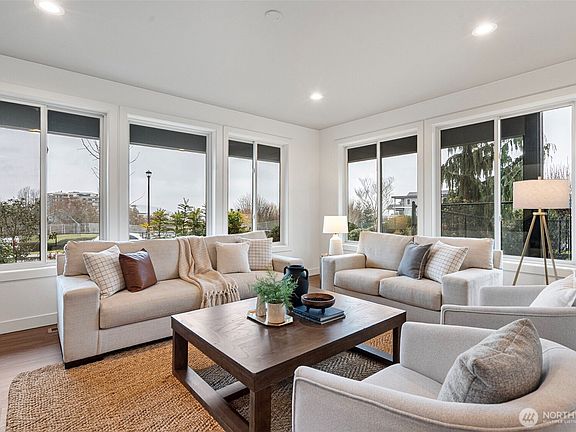 4th image of 5334 N Commercial Street