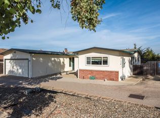 305 Reindollar Ave, Marina, CA 93933