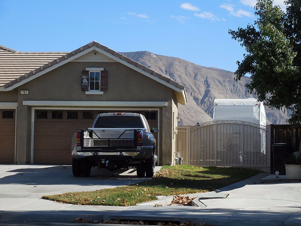 2nd image of 791 Amor Dr