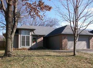 3510 S Ridgecrest Ave, Springfield, MO 65807