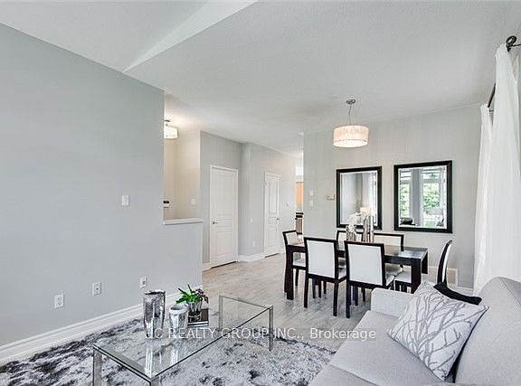 4th image of 29 Davidoff St
