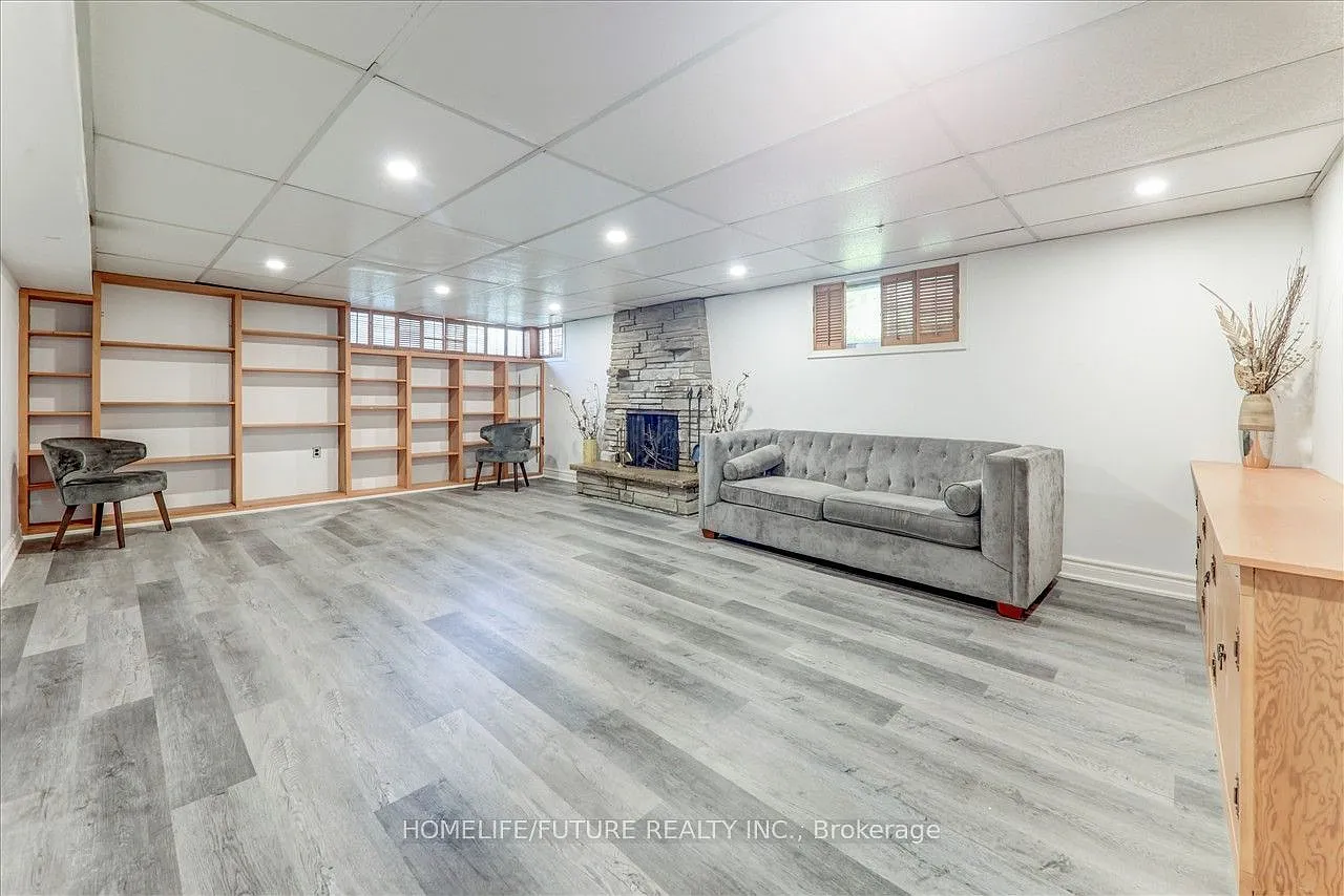 2 bed, $2,000 — Photo 4