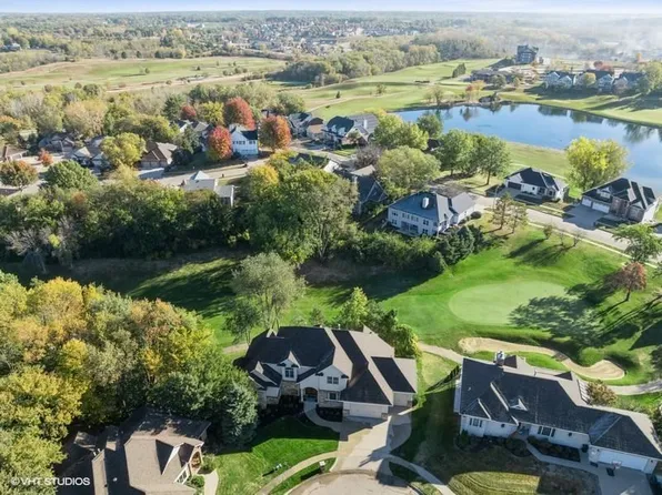 1833 Brown Deer Cv, Coralville, IA 52241