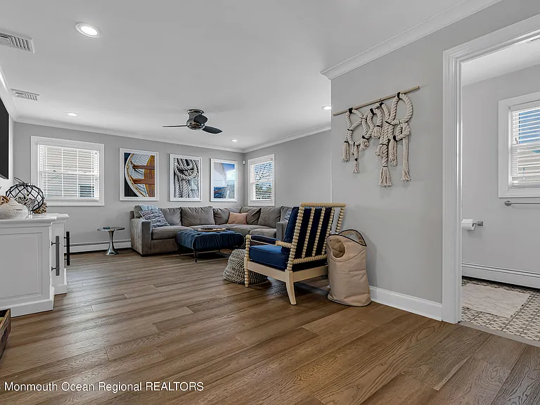 228 Ocean Ave — Photo 10