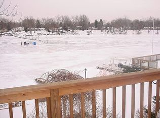 5955 Rowley Blvd, Waterford, MI 48329