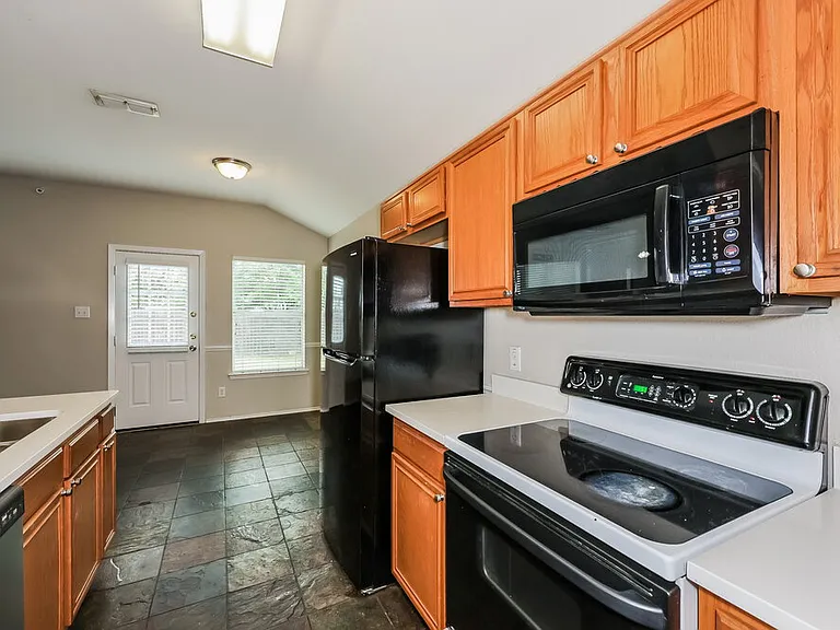 2736 Cochran Way — Photo 9