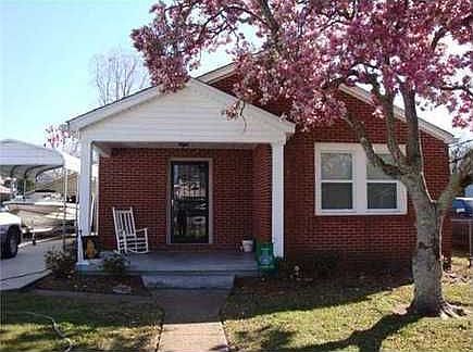 1st image of 3724 Cypress St
