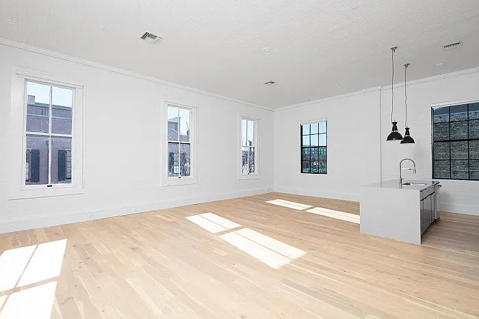 510 Julia St — Photo 90