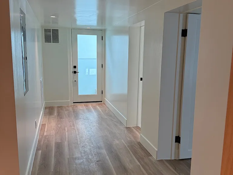 950 E Bayaud Ave — Photo 8