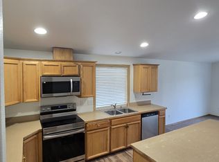 1512 Bountiful Ave, Sunnyside, WA 98944