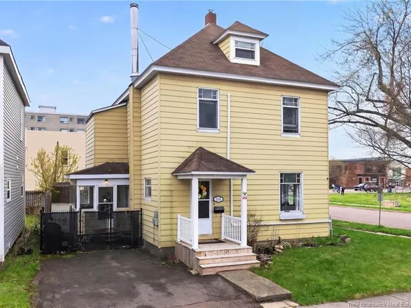 144 Dufferin St, Moncton, NB E1C 1Z3