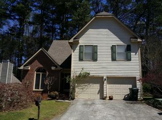 1089 New Gibraltar Sq, Stone Mountain, GA 30083