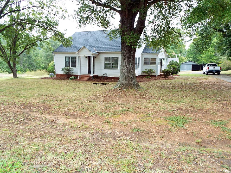 Home sits on 2.6 acres