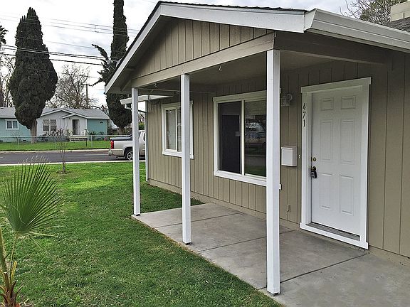 5th image of 471 Pecan St