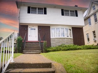 536 Center Ave, Charleroi, PA 15022