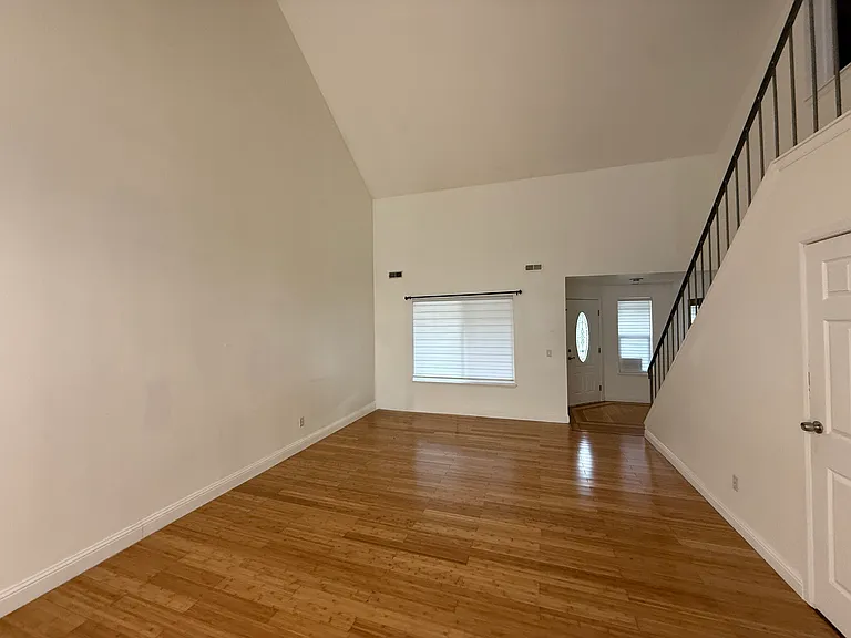 11940 SE 260th Pl — Photo 4
