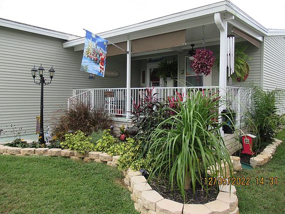 3rd image of 3846 Russian Olive Ln