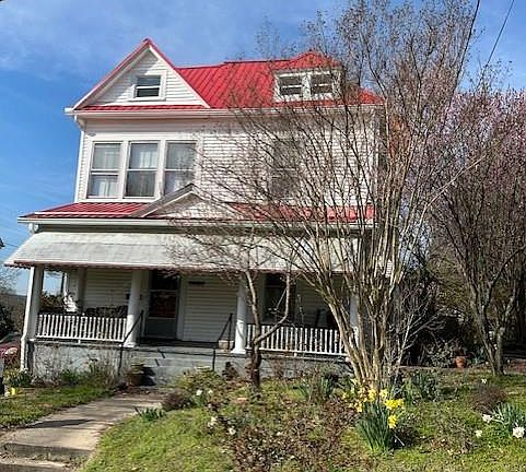 2nd image of 30 Baltimore Ave