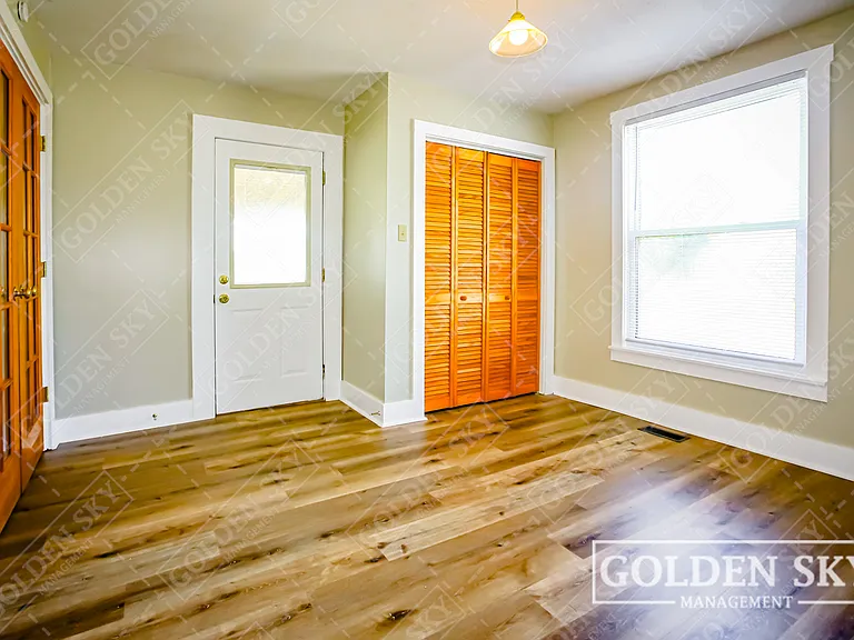 1417 W Memorial Dr #1 — Photo 8