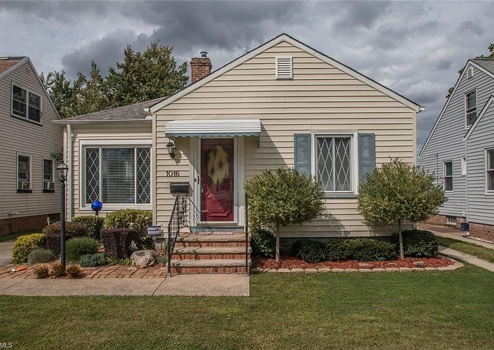 1st image of 1016 Hillsdale Ave