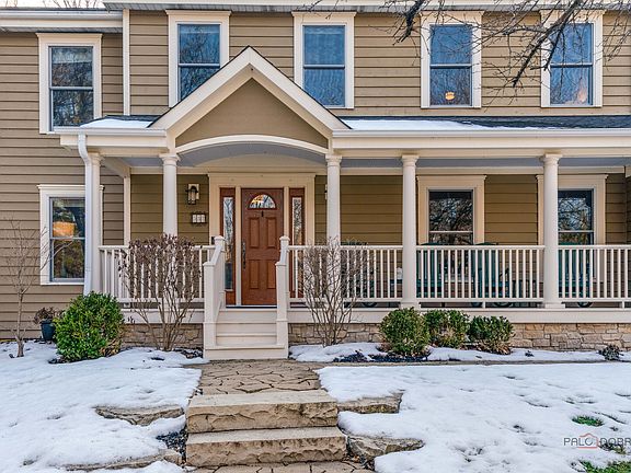 2nd image of 331 E Winchester Rd