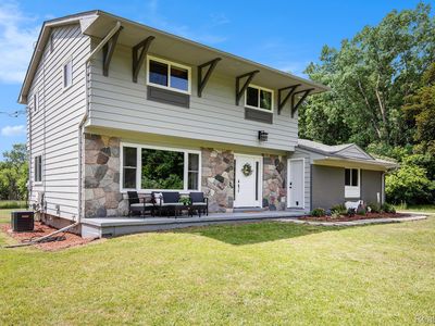 11693 Ely Rd, Davisburg, MI, 48350