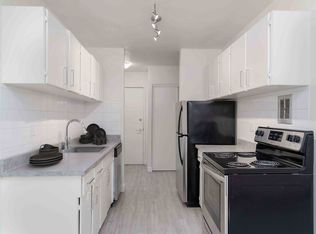 Brookside Terrace, Edmonton, AB T6H 4J6