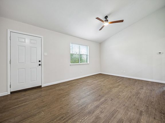 3rd image of 500 S 2nd St #B