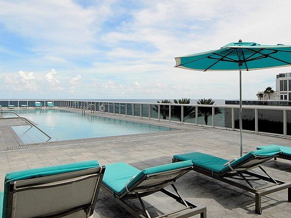 4th image of 16001 Collins Ave APT 2906