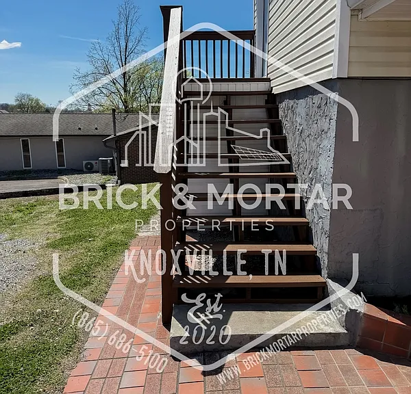 1008 E Harper Ave — Photo 18