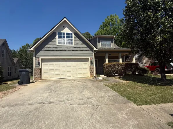 232 Nottingham Dr, Calera, AL 35040