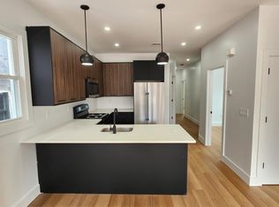 155 Woodlawn Ave #2, Jersey City, NJ 07305