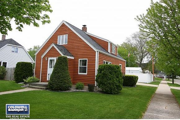 Welcome to 624 2nd St