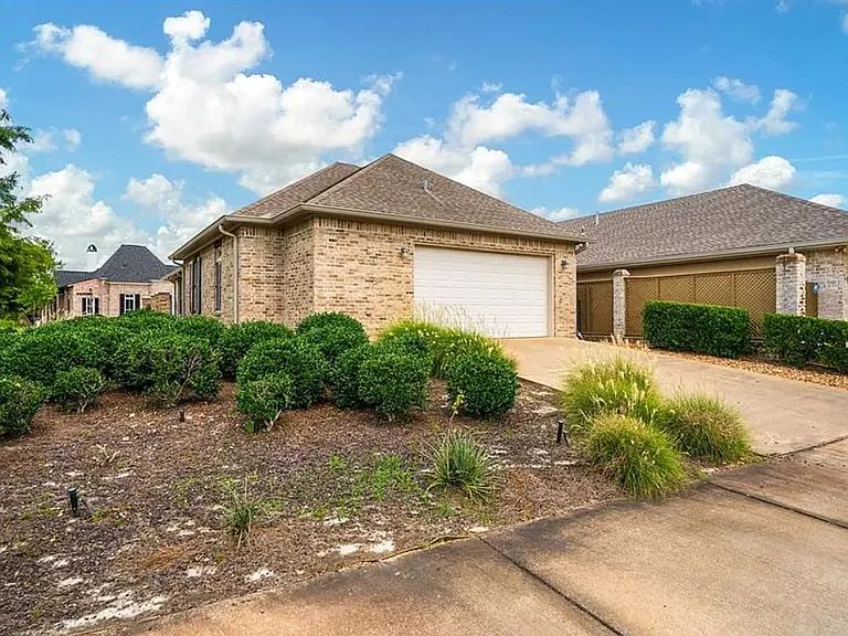 4717 Wilton Pl — Photo 20