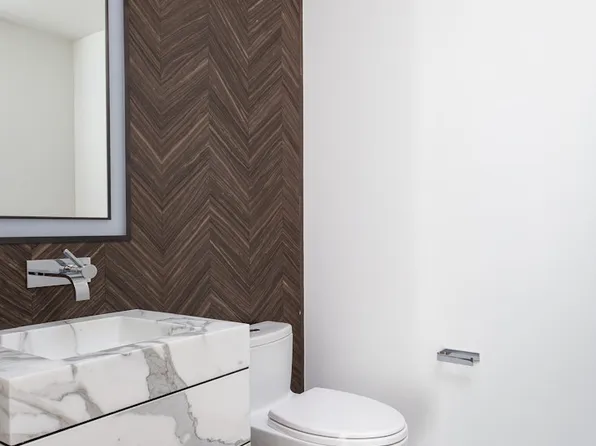 1 West End Avenue image 9 of 13