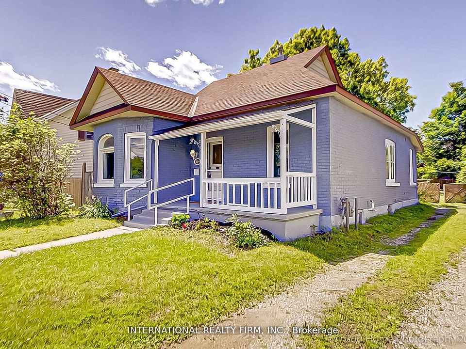 1st image of 304 Innisfil St