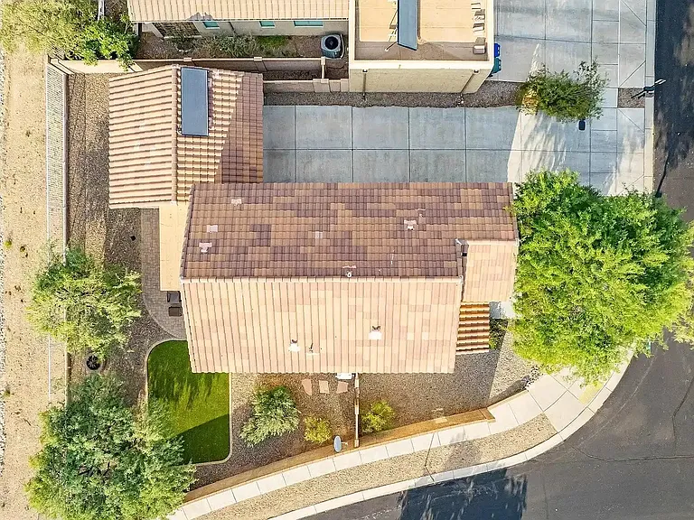 10561 E Willow Shade Pl — Photo 24
