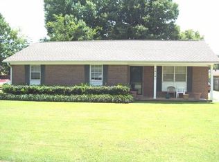 1814 William Cody Rd, Dyersburg, TN 38024